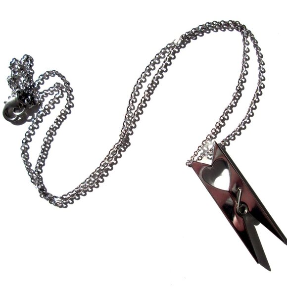 ZOPPINI Stainless Steel Pendant Necklace Heart Cutout Clothespin - Picture 2 of 16